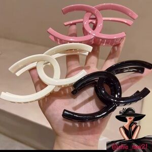 High Fashion Hair Claw Clips